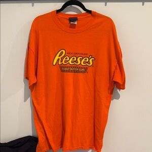 Reese’s shirt men’s XL